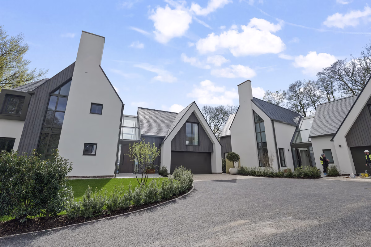Lowood - External
